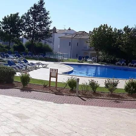 Maddina House Apartment