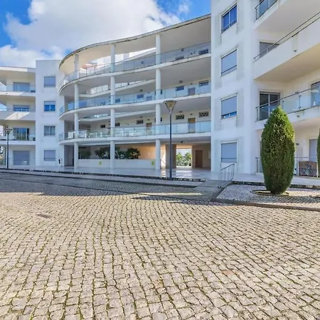 Maddina House Albufeira